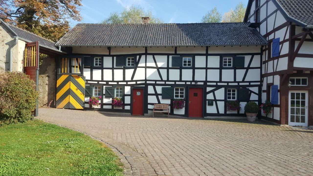 Kleeburg Otel Euskirchen Dış mekan fotoğraf