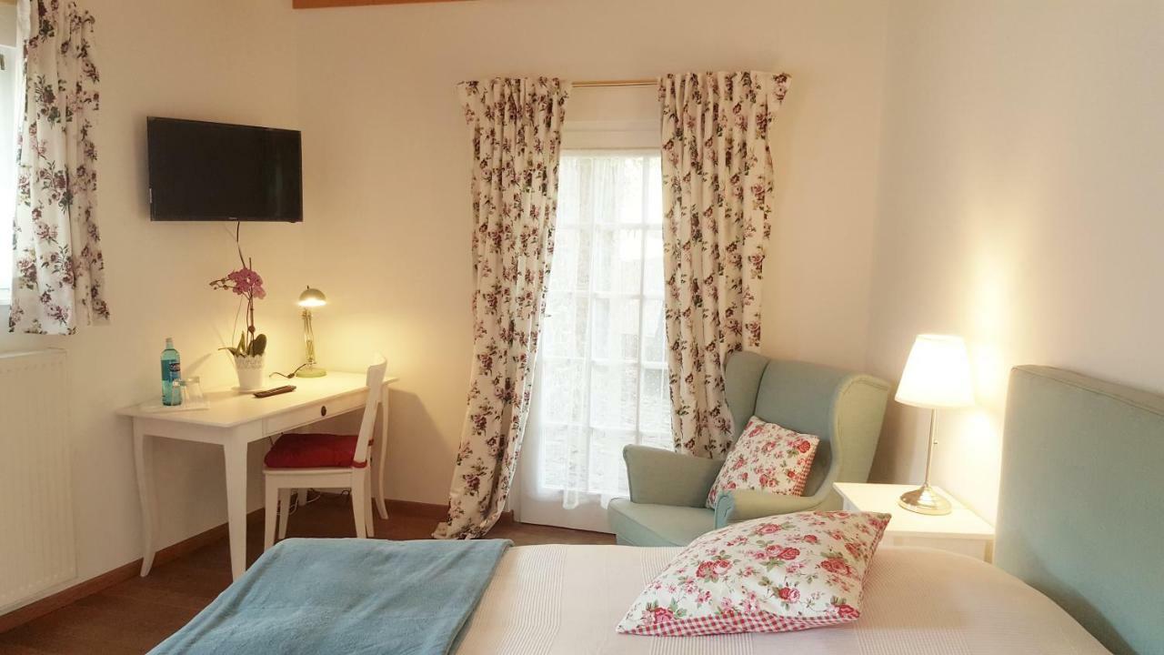Kleeburg Otel Euskirchen Dış mekan fotoğraf